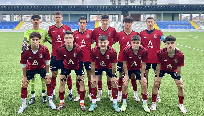 Sultanbeyli Belediye Spor:1 Beşiktaş Artaş:3 (U-16) Sultanbeyli Belediye Spor:1 Beşiktaş Artaş:3 (U-16)