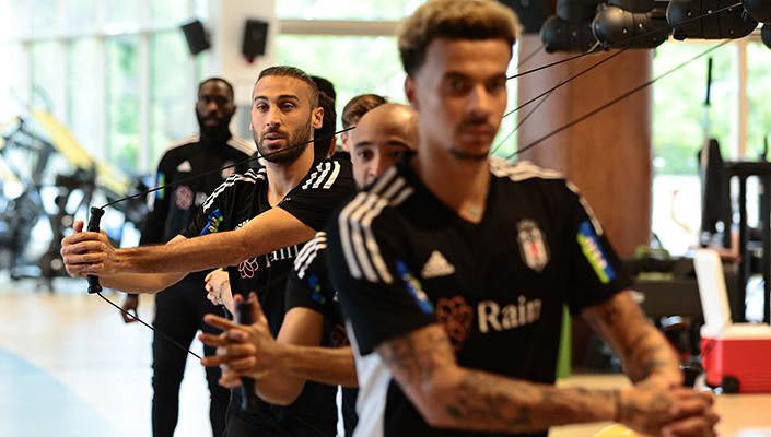 Takımımız Salonda Çalıştı Takımımız Salonda Çalıştı
