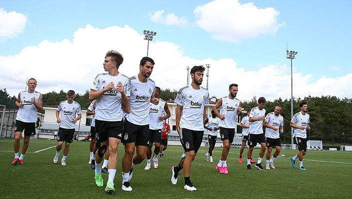 Futbol Takımımızın Antrenman Programı Futbol Takımımızın Antrenman Programı