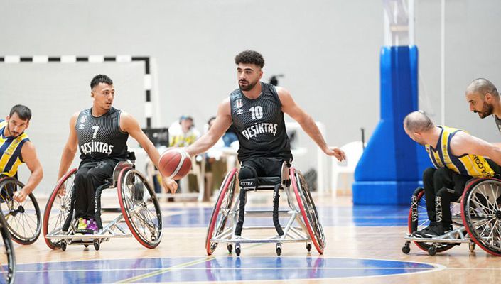 Tekerlekli Sandalye Basketbol Süper Ligi’nde Rakip Fenerbahçe Tekerlekli Sandalye Basketbol Süper Ligi’nde Rakip Fenerbahçe