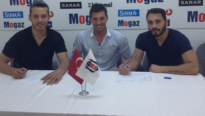 Hentbol Takımımız İki Oyuncu ile Sözleşme İmzaladı Hentbol Takımımız İki Oyuncu ile Sözleşme İmzaladı