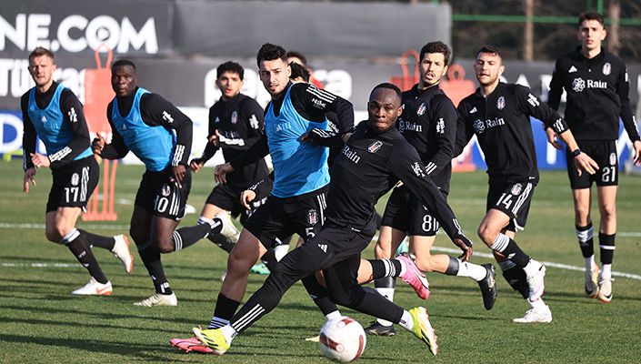 Tümosan Konyaspor Maçı Hazırlıkları Başladı Tümosan Konyaspor Maçı Hazırlıkları Başladı