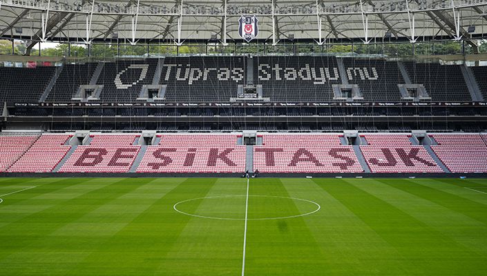 Tüpraş Stadyumu’nda Cumhuriyet Bayramı Coşkusu Tüpraş Stadyumu’nda Cumhuriyet Bayramı Coşkusu