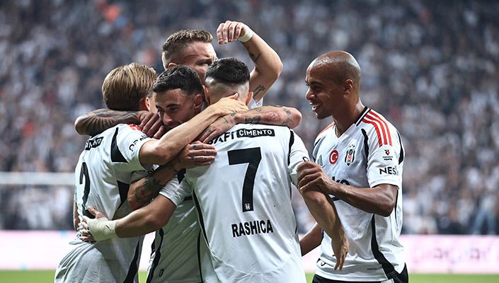 UEFA Avrupa Ligi Lig Aşamasında Rakip Ajax UEFA Avrupa Ligi Lig Aşamasında Rakip Ajax