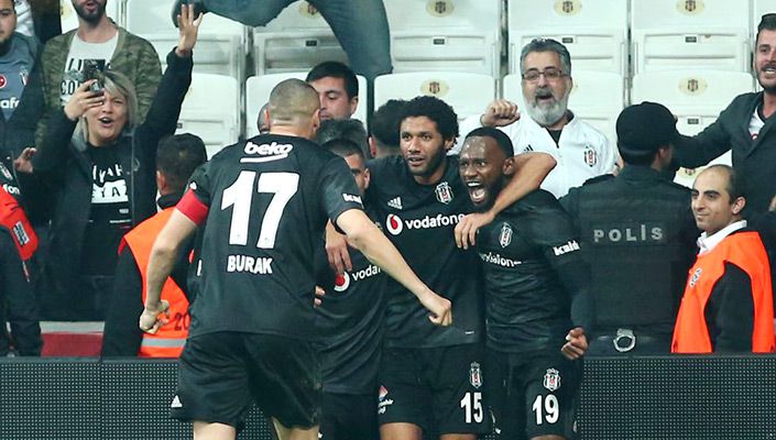 UEFA Avrupa Ligi’nde Rakip S. Bratislava UEFA Avrupa Ligi’nde Rakip S. Bratislava