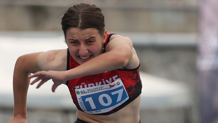Ülkemizi U-20 Balkan Atletizm Şampiyonası’nda Temsil Eden Sporcumuz Yaren Yıldırım, Gümüş Madalya Kazandı Ülkemizi U-20 Balkan Atletizm Şampiyonası’nda Temsil Eden Sporcumuz Yaren Yıldırım, Gümüş Madalya Kazandı