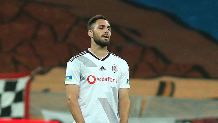 Victor Ruiz:’Ligi üçüncü sırada tamamlamak istiyoruz’ Victor Ruiz:’Ligi üçüncü sırada tamamlamak istiyoruz’
