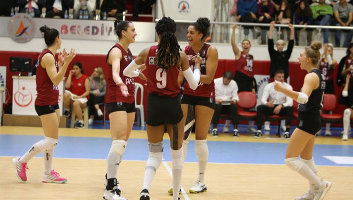 Vodafone Sultanlar Ligi’nde Rakip Nilüfer Belediye Vodafone Sultanlar Ligi’nde Rakip Nilüfer Belediye