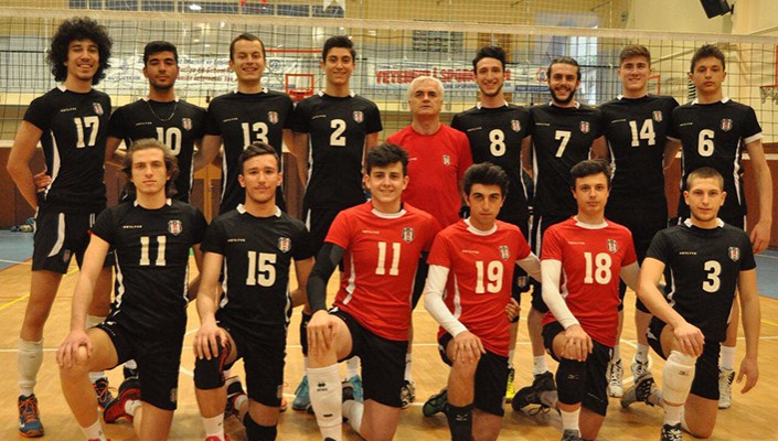 Genç Erkek Voleybol Takımımız Türkiye Şampiyonası’nda Yarı Finale Yükseldi Genç Erkek Voleybol Takımımız Türkiye Şampiyonası’nda Yarı Finale Yükseldi