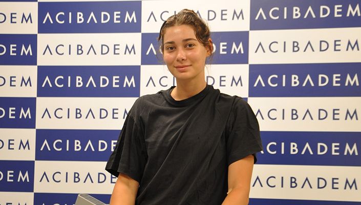 Voleybolcumuz Selin Adalı Sağlık Kontrolünden Geçti Voleybolcumuz Selin Adalı Sağlık Kontrolünden Geçti