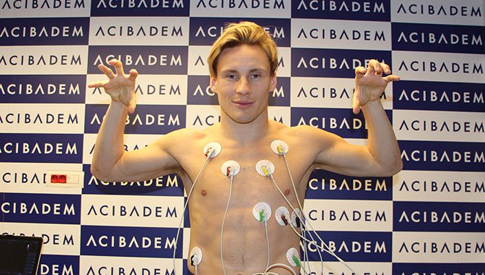 Yeni Transferimiz Jonas Svensson Sağlık Kontrolünden Geçti Yeni Transferimiz Jonas Svensson Sağlık Kontrolünden Geçti