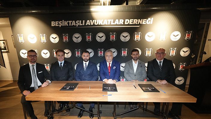 Yönetim Kurulu Üyelerimiz, Beşiktaşlı Meslek Dernekleri İş Birliği Protokolü İmza Törenine Katıldı Yönetim Kurulu Üyelerimiz, Beşiktaşlı Meslek Dernekleri İş Birliği Protokolü İmza Törenine Katıldı