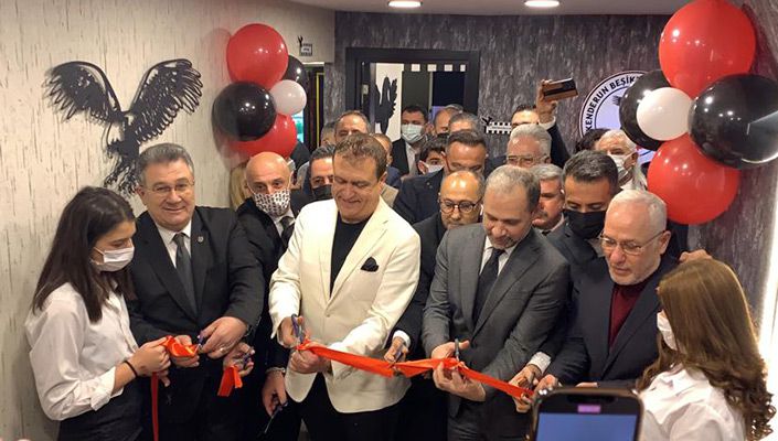 Yönetim Kurulu Üyemiz Hakan Daltaban, İskenderun Beşiktaşlılar Derneği’nin Yeni Lokalinin Açılışına Katıldı Yönetim Kurulu Üyemiz Hakan Daltaban, İskenderun Beşiktaşlılar Derneği’nin Yeni Lokalinin Açılışına Katıldı