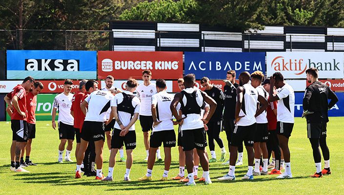 Yukatel Adana Demirspor Maçı Hazırlıkları Başladı Yukatel Adana Demirspor Maçı Hazırlıkları Başladı