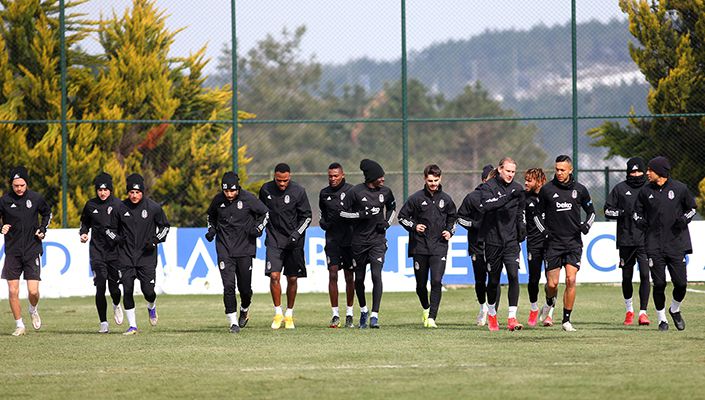 Yukatel Denizlispor Maçı Antrenman Notları Yukatel Denizlispor Maçı Antrenman Notları
