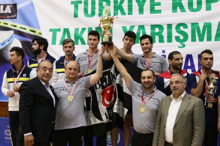 Beşiktaş Table Tennis claim Turkish Cup after beating Fenerbahçe 3-1