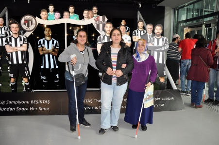 Beşiktaş JK Museum visited by the club's blind supporters 