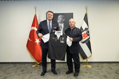 Altınordu President Seyit Mehmet Özkan visits Beşiktaş 