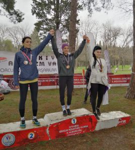Ezgi Kaya of Beşiktaş wins Ömer Besim Koşalay Country Run