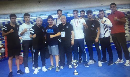 Two silver and a bronze for Beşiktaş boxers...