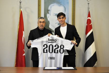 Emir Yaşar's contract renewed 