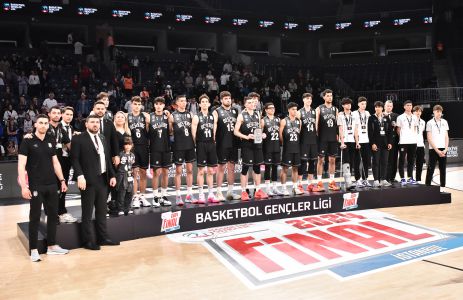 Beşiktaş Youth Basketball team finish the league in second place 