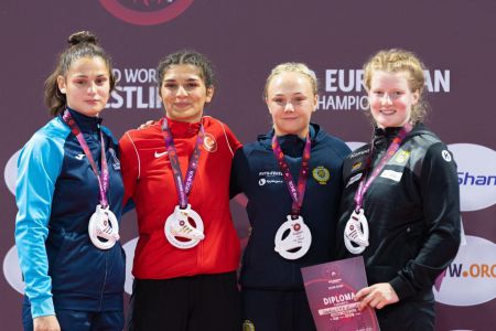 Beşiktaş women wrestlers excel at U20 European Championships 