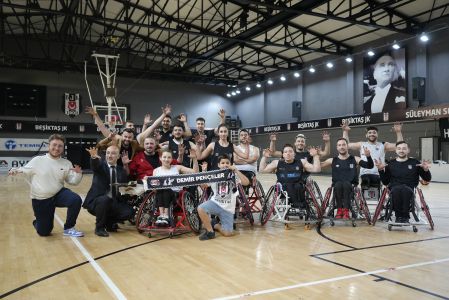 Taraftarlarımızdan Şampiyonluk Yolunda Tekerlekli Sandalye Basketbol Takımımıza Destek Ziyareti