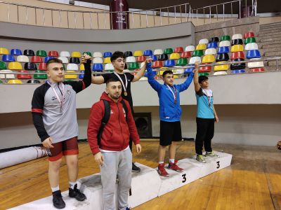 Beşiktaş U-15 wrestling team come second in Istanbul tournament 