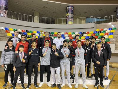 Beşiktaş U-17 wrestling team win Istanbul  title 