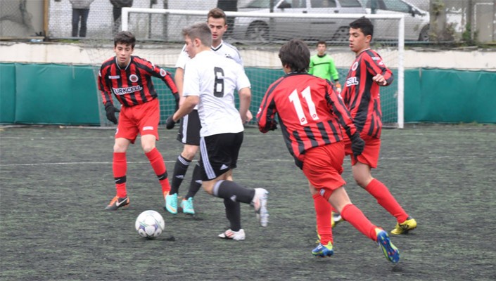 Beşiktaş:2  Gençlerbirliği:2 (U-16)