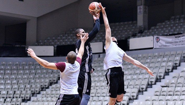 Basketbolda Akşam Antrenmanı Notları