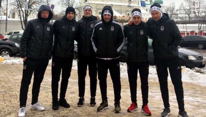 Futbolcularımız Kiev’de Yürüyüş Yaptı