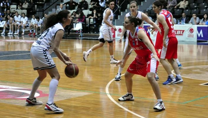 Kadın Basketbol Takımımız Samsun'da
