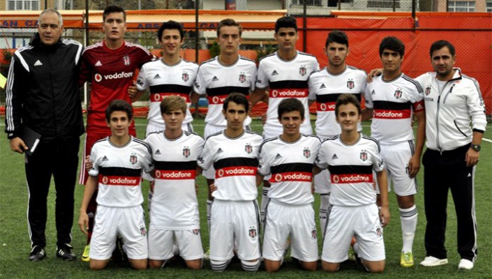 Beşiktaş:1 Kasımpaşa:1 (U-15)