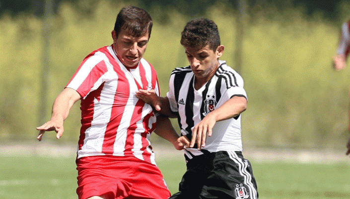 Beşiktaş:1 Boluspor:1 (U-17)