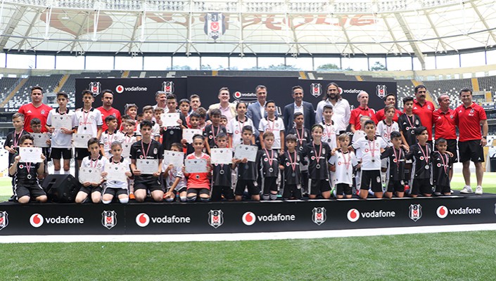 “Geleceğin Karakartalı” ile Beşiktaş JK Altyapısına Katılan Genç Yetenekler Belli Oldu