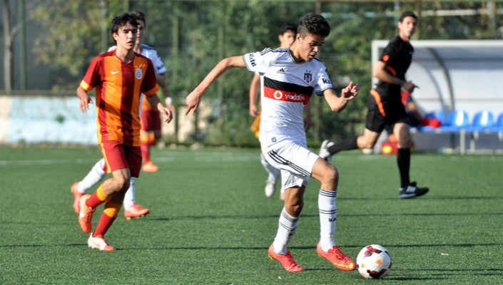 Beşiktaş:0 Galatasaray:5 (U-15)
