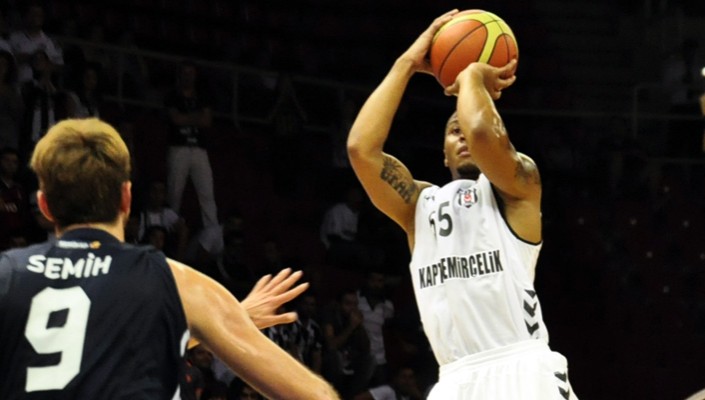 Erkek Basketbol Takımımız Kocaeli’de 