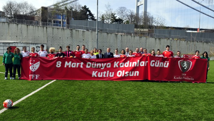 Kadın Futbol Takımımız, 8 Mart Dünya Kadınlar Günü Özel Etkinliğine Katıldı