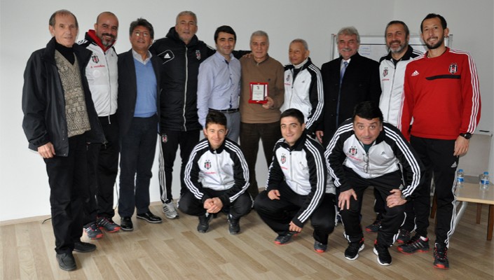 Kahraman Kartaloğlu, Futbol Altyapı Antrenörlerimizle Buluştu