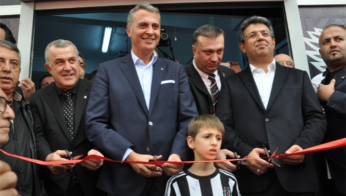 Başkanımız Fikret Orman, Küçükçekmece Beşiktaşlı Taraftarlar Derneği’nin Açılışına Katıldı