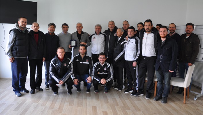 Lütfü Isıgöllü, Futbol Altyapı Antrenörlerimizle Buluştu