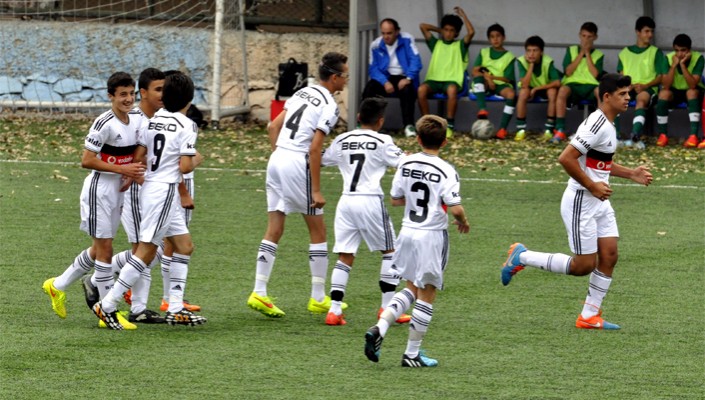 Beşiktaş:2 Bursaspor:1 (U-14)