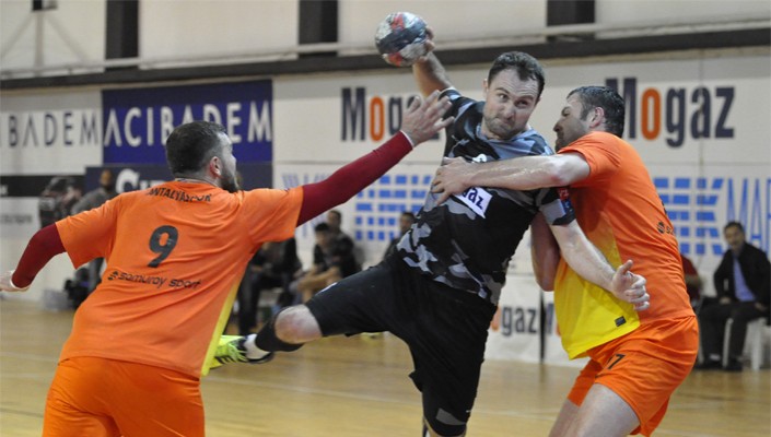 Beşiktaş Mogaz:35 Antalyaspor:30