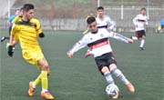 Beşiktaş:4 İstanbulspor:2 (U-16)