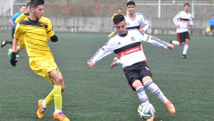 İstanbulspor A.Ş.:0 Beşiktaş:4 (U-14)