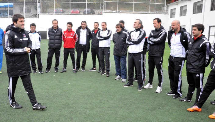 Futbol Altyapı Antrenörlerimiz, Eğitim Çalışmalarına Devam Ediyor