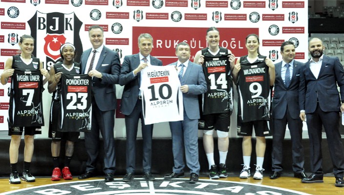 Kadın Basketbol Takımımız'ın Yeni Forma Sırt Sponsoru Faruk Güllüoğlu