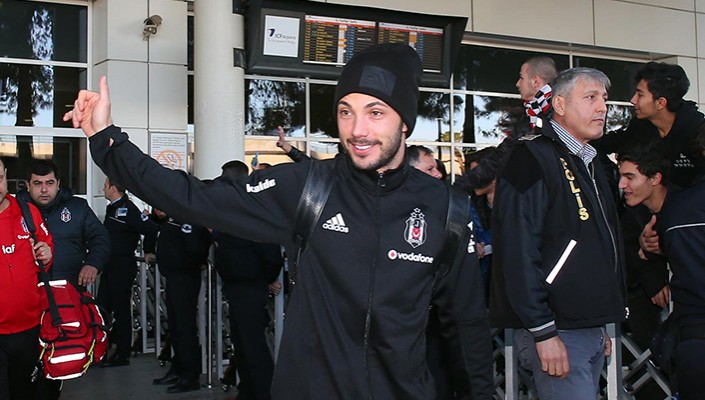 Futbol Takımımız Antalya’da Alkışlarla Karşılandı